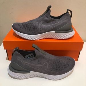 NIB WOMEN NIKE EPIC PHANTOM REACT FLYKNIT